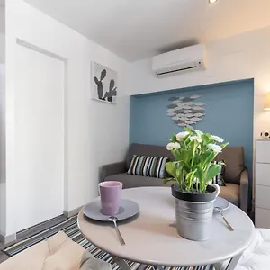 https://azur-studios-cannes.fr-provencehotel.com