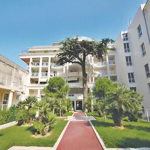 https://cannes-bd-dalsace.fr-provencehotel.com
