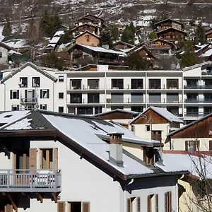 https://les-cles-du-clos.hotels-rhonealpes.com