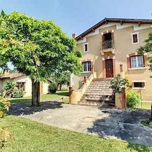 https://le-clos-de-la-gravette.midi-pyreneeshotels.com